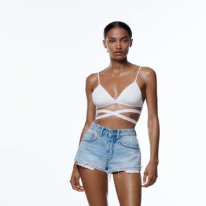 ZARA MID-RISE DENIM SHORTS (SIZE 0). NWT